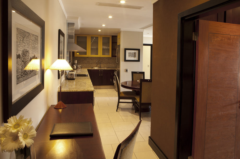 Raphael Suites Johannesburg Eksteriør billede